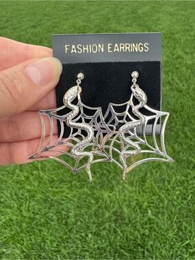 $12 or 3/$30! Silver Snake & Web Statement Earrings